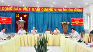 Hội nghị kiểm điểm và đánh giá, xếp loại tập thể và cá nhân năm 2024 tại Trung tâm Giáo dục thường xuyên An Giang