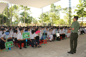 Trung tâm GDTX An Giang tổ chức Diễn đàn phòng chống bạo lực học đường, thuốc lá điện tử và xâm hại trẻ em